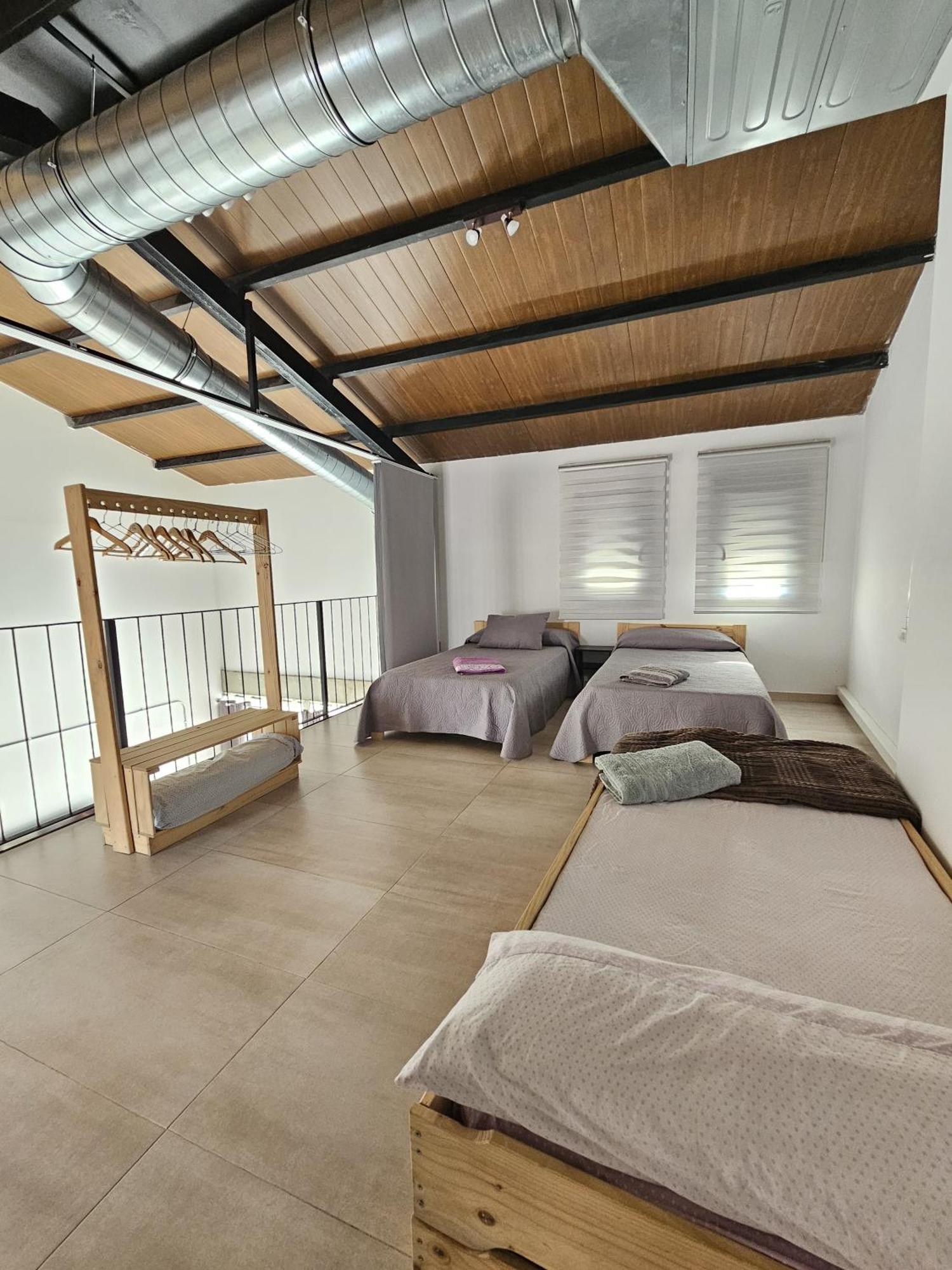 Alojamiento El Pez Casa Con Piscina Climatizada Villafranca de los Caballeros Экстерьер фото